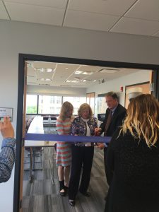 Ribbon Cut 1
